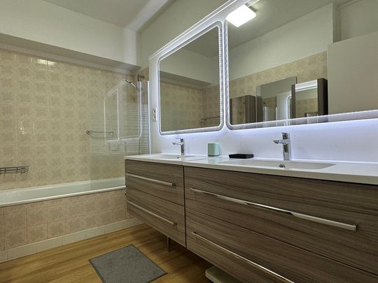 Appartement T5 meublé de 111m² avec gardien à ECULLY - Photo 1