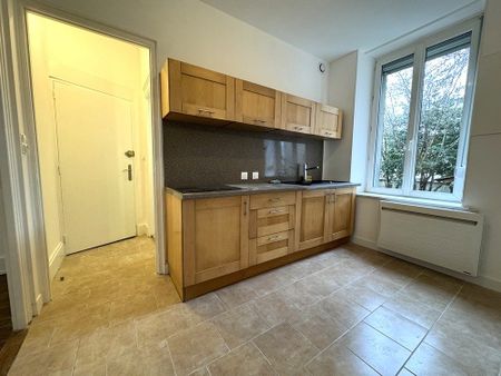 Location Appartement 1 pièce 27m² NANCY 54000 - Photo 4