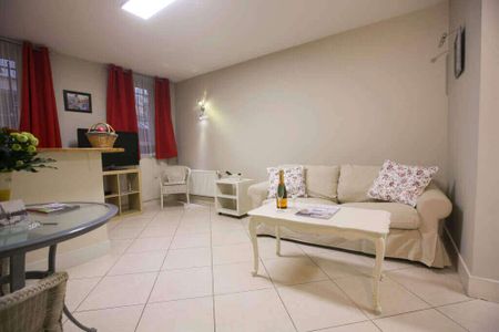 Möblierte Wohnung in Brüssel Schuman, EU-Bezirk - Photo 3