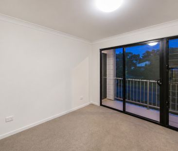 1/23 Reinhold Crescent, Chermside QLD 4032 - Townhouse For Rent | D... - Photo 6