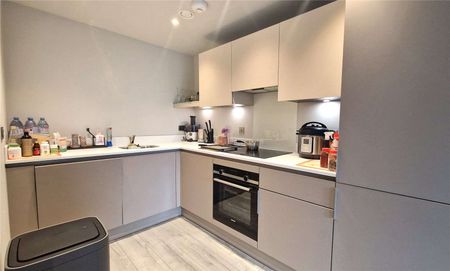 Furnished One Bedroom Apartment located on the Third floor in the stunning development St Martin's Place. - Photo 2
