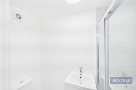 1 bedroom Flat To Let - Photo 5