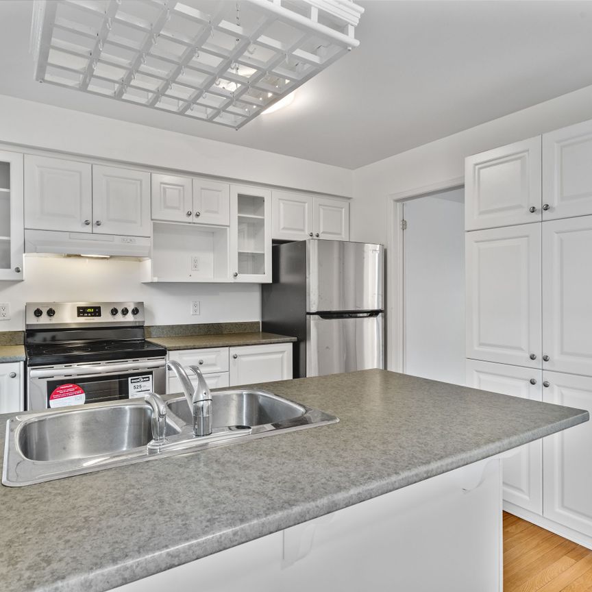 For Lease - 209 HOPEWELL Avenue, Glebe - Ottawa East and Area, Ontario - Photo 1