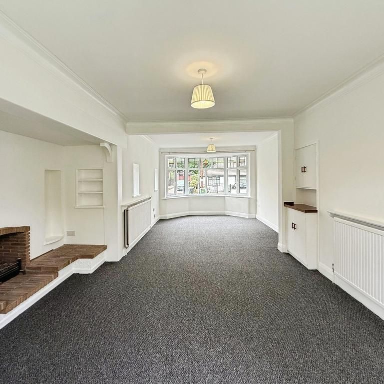 4 bedroom detached house to rent - Photo 1