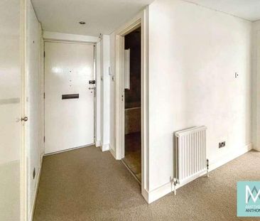 Grand Avenue, Worthing, BN11 - Photo 1