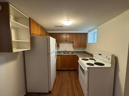 For Lease - 281 The Queensway Drive, Georgina, Ontario - Photo 3