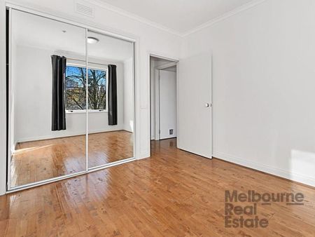 29/283 Spring Street, Melbourne - Photo 2