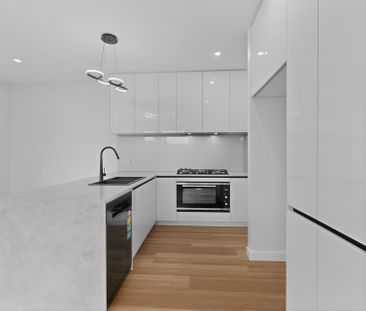 Brand-New Style, Space and Effortless Convenience - Photo 5