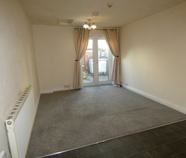 St Chads Road Flat 1 - Photo 3