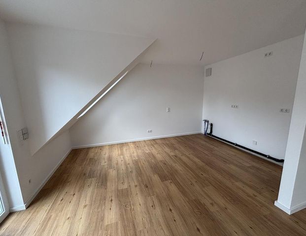 Bezugsfertige Neubauwohnung mit barrierearmer und gehobener Ausstattung - Foto 1