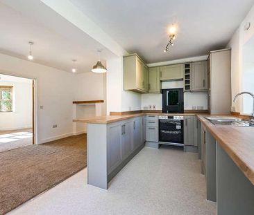 Mayles Close, Wickham, PO17 - Photo 6