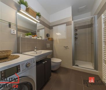 Pronájem bytu 1+kk 36 m² - Photo 2