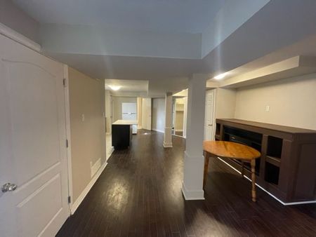 For Lease - 3194 World Series Court, Mississauga, Ontario - Photo 4