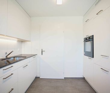 Gemütliche 3.5-Zimmerwohnung an sonniger Lage - Photo 6