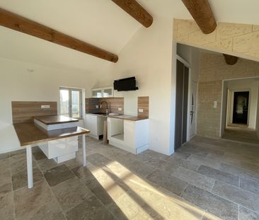 Location Appartement 3 pièces 73m² - Photo 1