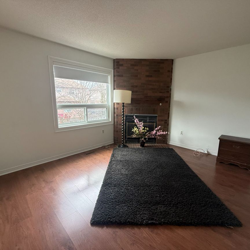 For Lease - 18 Ducatel Crescent, Ajax, Ontario - Photo 1