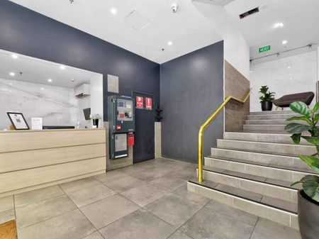 Madison Carrington Apartments in heart of CBD! - Photo 2