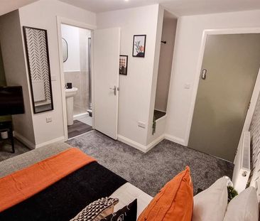 1 bedroom in a house share to rent - Photo 5