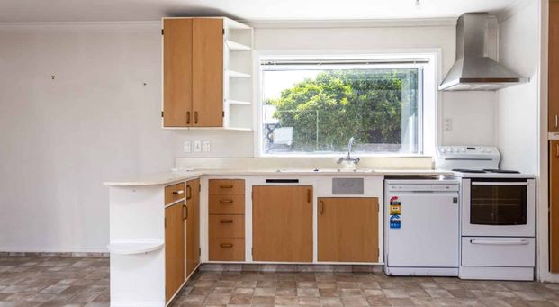 Lovely 3-bedroom family home in great school zones! - Photo 1