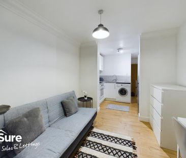 1 bedroom flat to rent - Photo 5