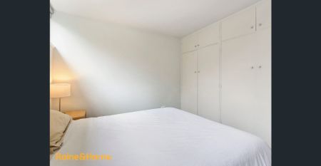 Private apartment in quiet location! - Photo 3