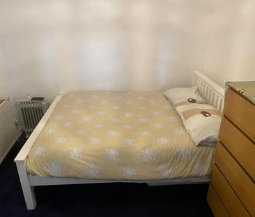 5 Bed Detached House, Kingsbury Road, B24 - Photo 3