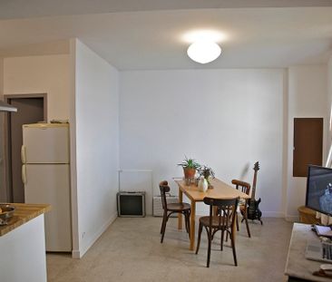 Location Appartement 2 pièces 54m² ST JEAN DE FOS 34150 - Photo 2