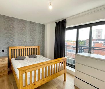 3 bedroom flat share to rent - Photo 3