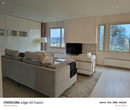 Bredavägen, Enebyberg - Foto 2