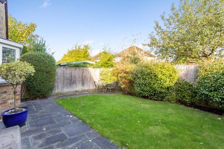 2 bedroom bungalow to rent - Photo 2