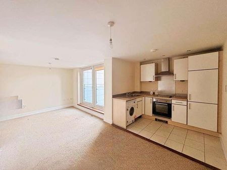 Cardiff Bay, CF11 - Photo 4