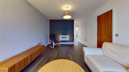 2 bedroom flat to rent - Photo 3