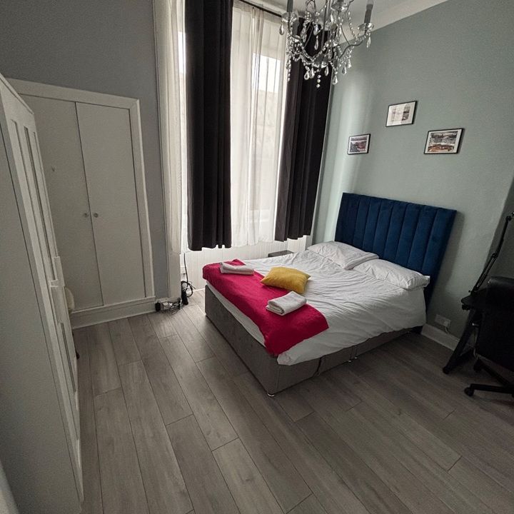 Room in a Shared Flat, Grange Loan, EH9 - Photo 1