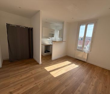 Location Appartement 2 pièces LES PAVILLONS SOUS BOIS 93320 - Photo 1