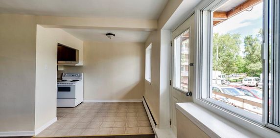 Appartement 2 chambres à louer Ahuntsic-Cartierville à Villa St-Germain - Photo 2