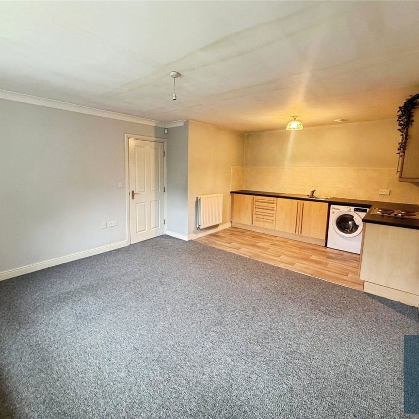 Croft Court, Mount Lane, Brighouse, West Yorkshire, HD6 - Photo 1