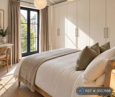 3 bedroom flat to rent - Photo 3