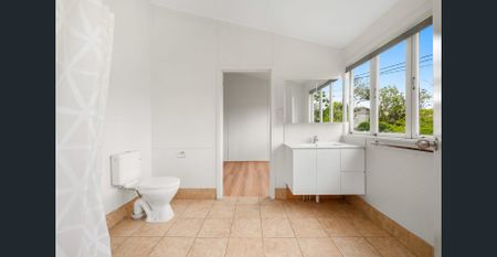 2 Bedroom Unit in Wooloowin - Photo 4