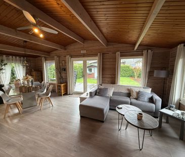 Open bebouwing in bosrijke omgeving - Photo 1