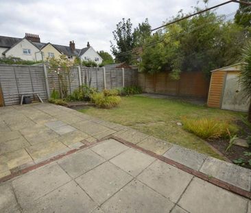 3 bedroom terraced house to rent - Photo 3