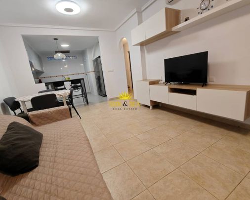 GROUND FLOOR APARTMENT 4 BEDROOMS IN TORREVIEJA - Photo 1