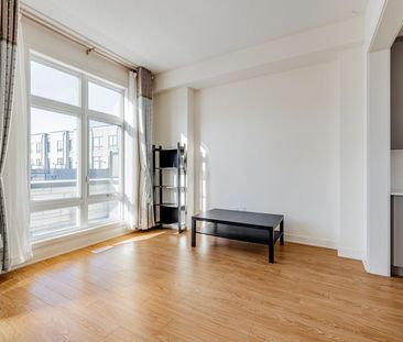 For Lease - 131 Carpaccio Avenue, Vaughan, Ontario - Photo 5