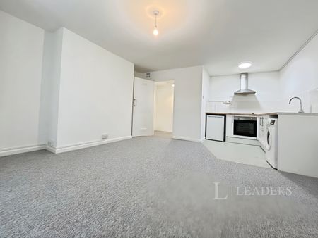 flat to rent Denmark Villas, Hove, East Sussex - Photo 5