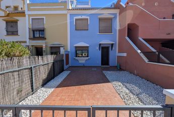 Alquiler de chalet adosado en Roda