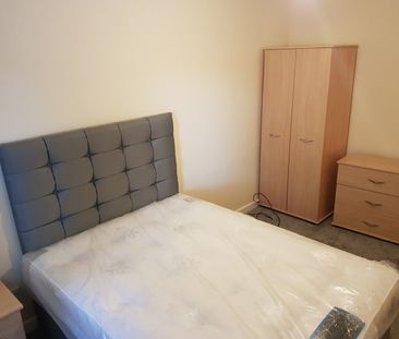 2 Bed Flat, Withington Road, M16 - Photo 5