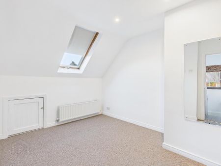 21 Lakeside Drive, Belfast, BT10 0NU - Photo 4