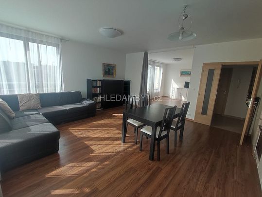 Pronájem bytu 2+kk 56 m² - Photo 1