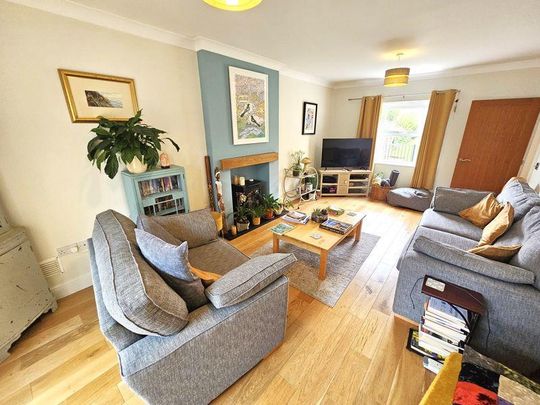 4 bedroom house to rent - Photo 1