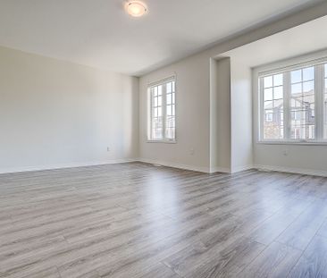 For Lease - 3353 Carding Mill Trail, Oakville, Ontario - Photo 5