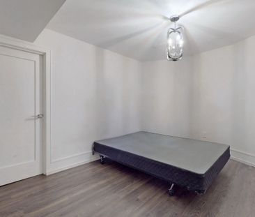 For Lease - 72 Lensmith Drive, Aurora, Ontario - Photo 2